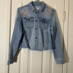 Mossimo Light Wash, Floral EmBroidered CropDenim Jacket