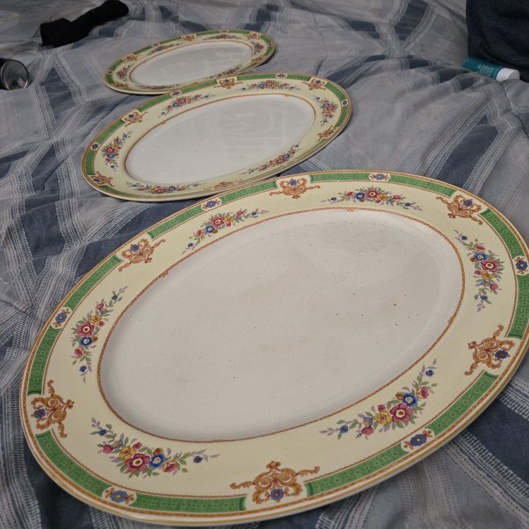 The Arlington
by Myott Staffordshire