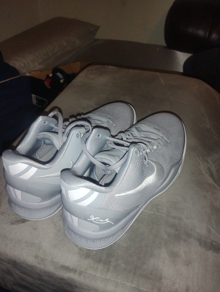 Kobe Protro Nike Wolf Grey (New)