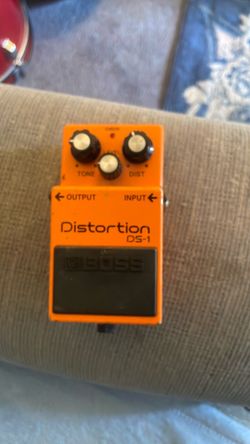 Ds-1 Distortion pedal