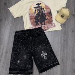 T SHIRT HAT AND JEANS 120$ Everything TODO 120$ 