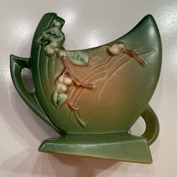 Roseville Pottery Snowberry Vase