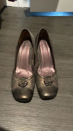 Beautiful Leather Heels 