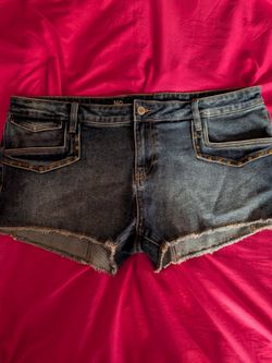 No Boundaries Women's Shorts
