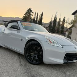 2010 370 Z