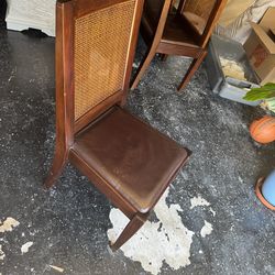 Brown chairs 5$ each