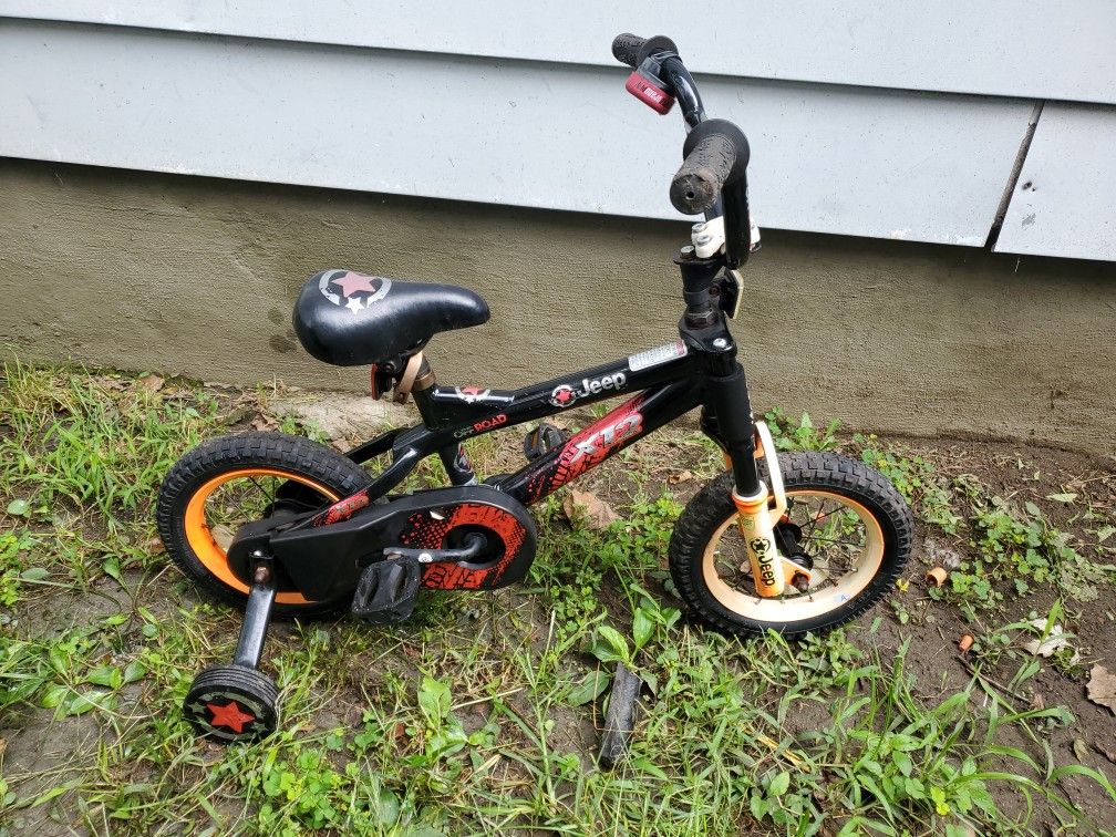 Use 10 Boys Are Girls Bike Ready To Roll 