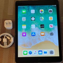 iPad Air 1 , iCloud Unlocked,   Wi-Fi  Internet Access  , Excellent Condition Like New