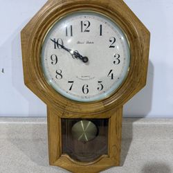 Vintage Daniel Dakota clock p/u in Jamison, Pa or Willow Grove 
