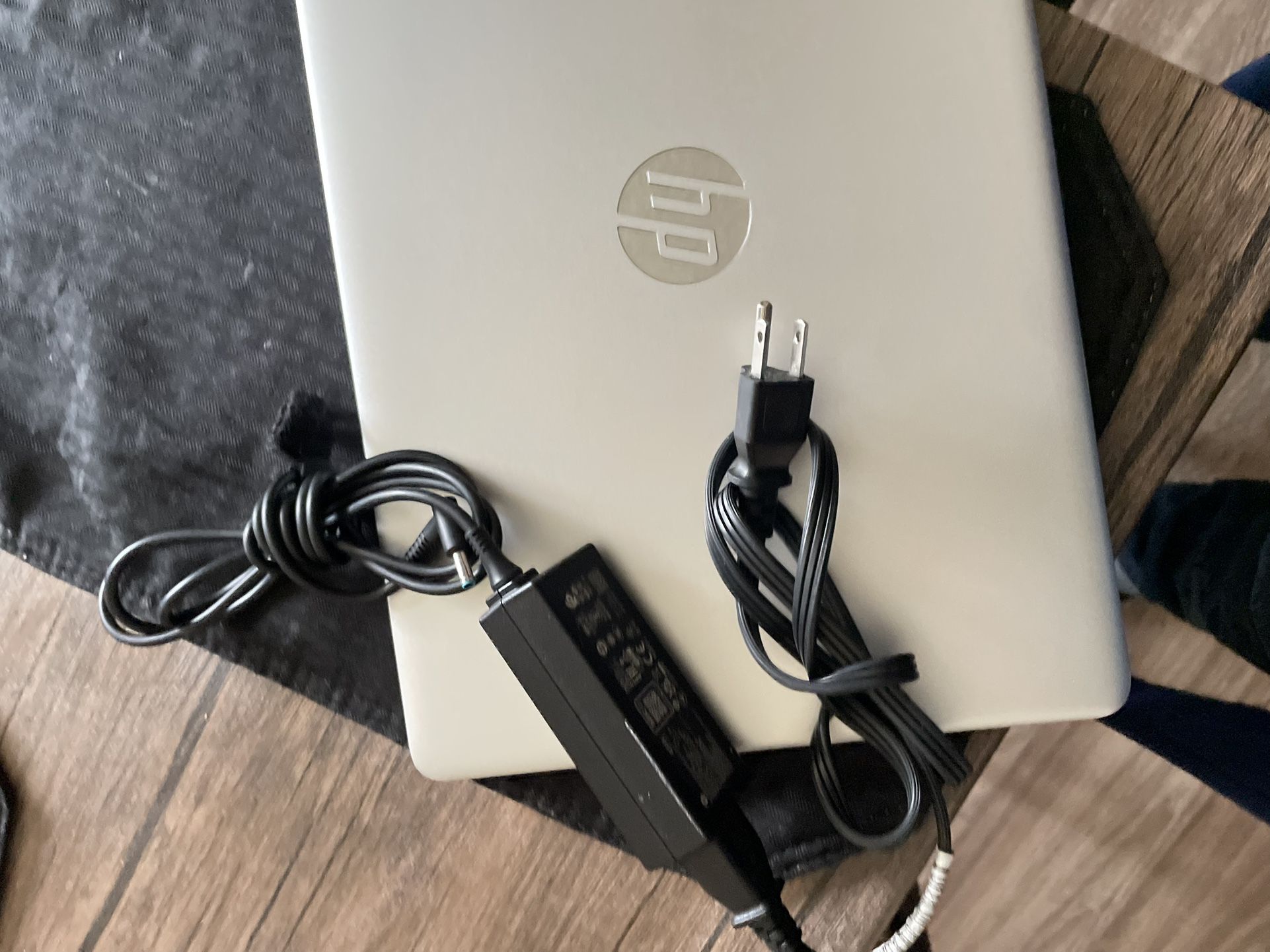 Windows 10 HP Laptop. Good Condition. $150 Or Best Offer