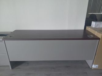 FREE OFFICE FURNITURE