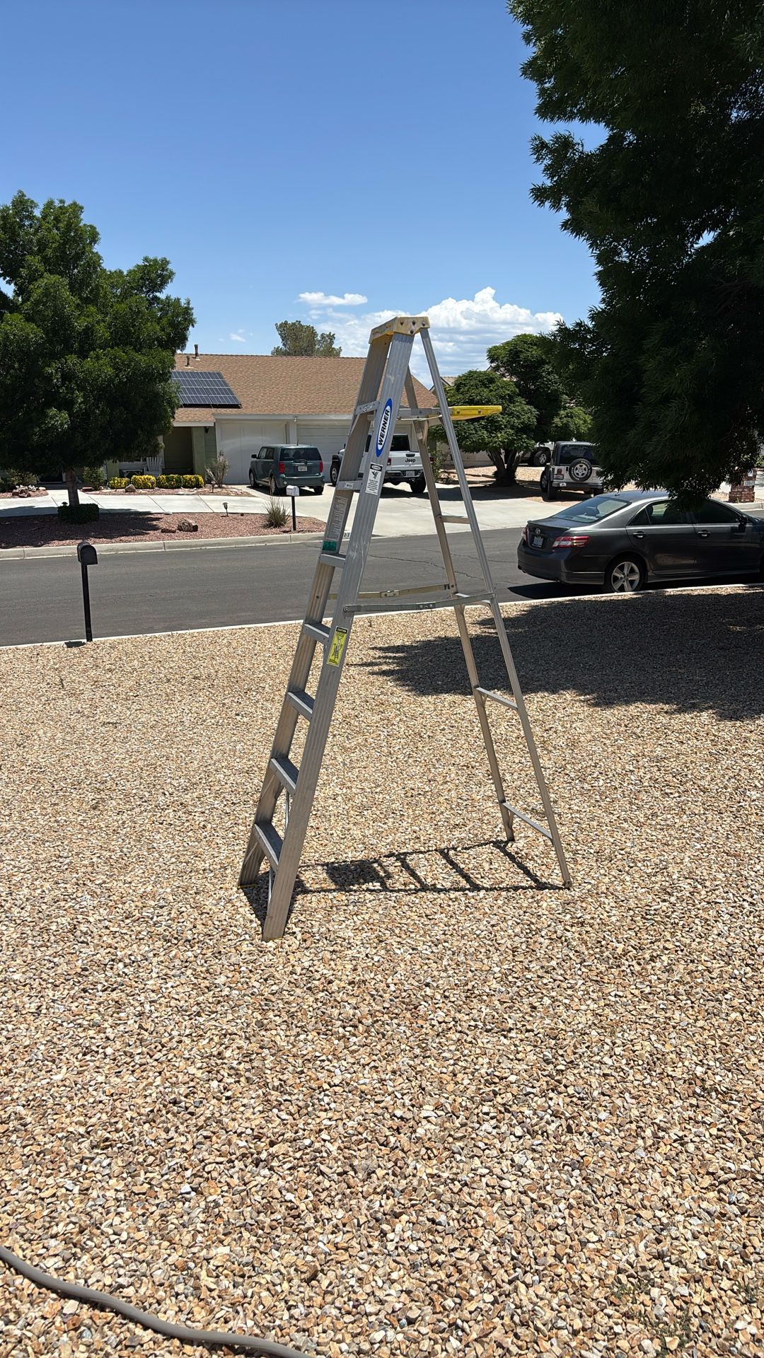 8 Foot Ladder