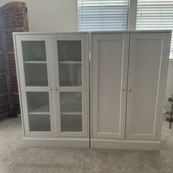 Cabinet Set