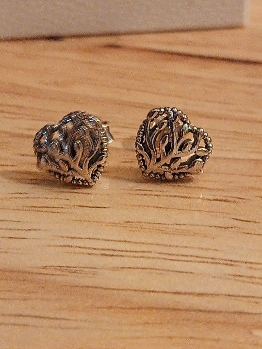 Pandora 💫 Brand New Sterling Silver Family Tree Stud Earrings With Pouch Or Box 