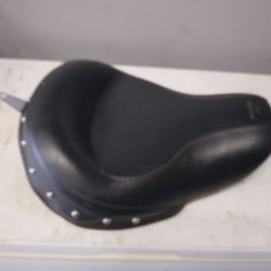 Mustang  Seat