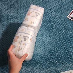 Diapers: size 1 (total 43) 