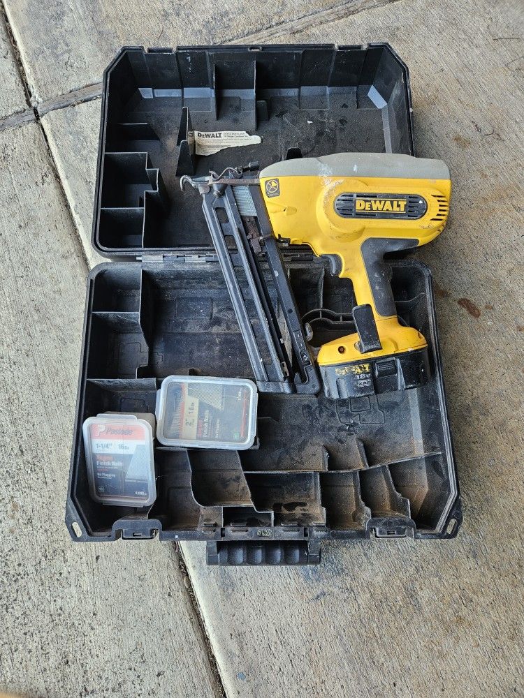 Dewalt Nail Gun