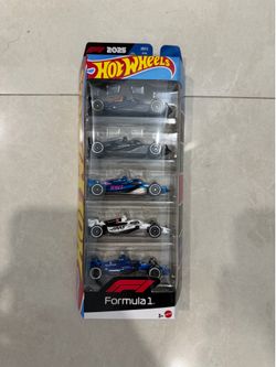 2025 Formula 1 Car 5 Pack  F1 Hot Wheels 2026 RedBull, AMG Williams, BWT, Hass