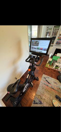 NordicTracks Commercial S22i Studio Cycle