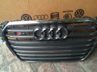 Audi S4 grill