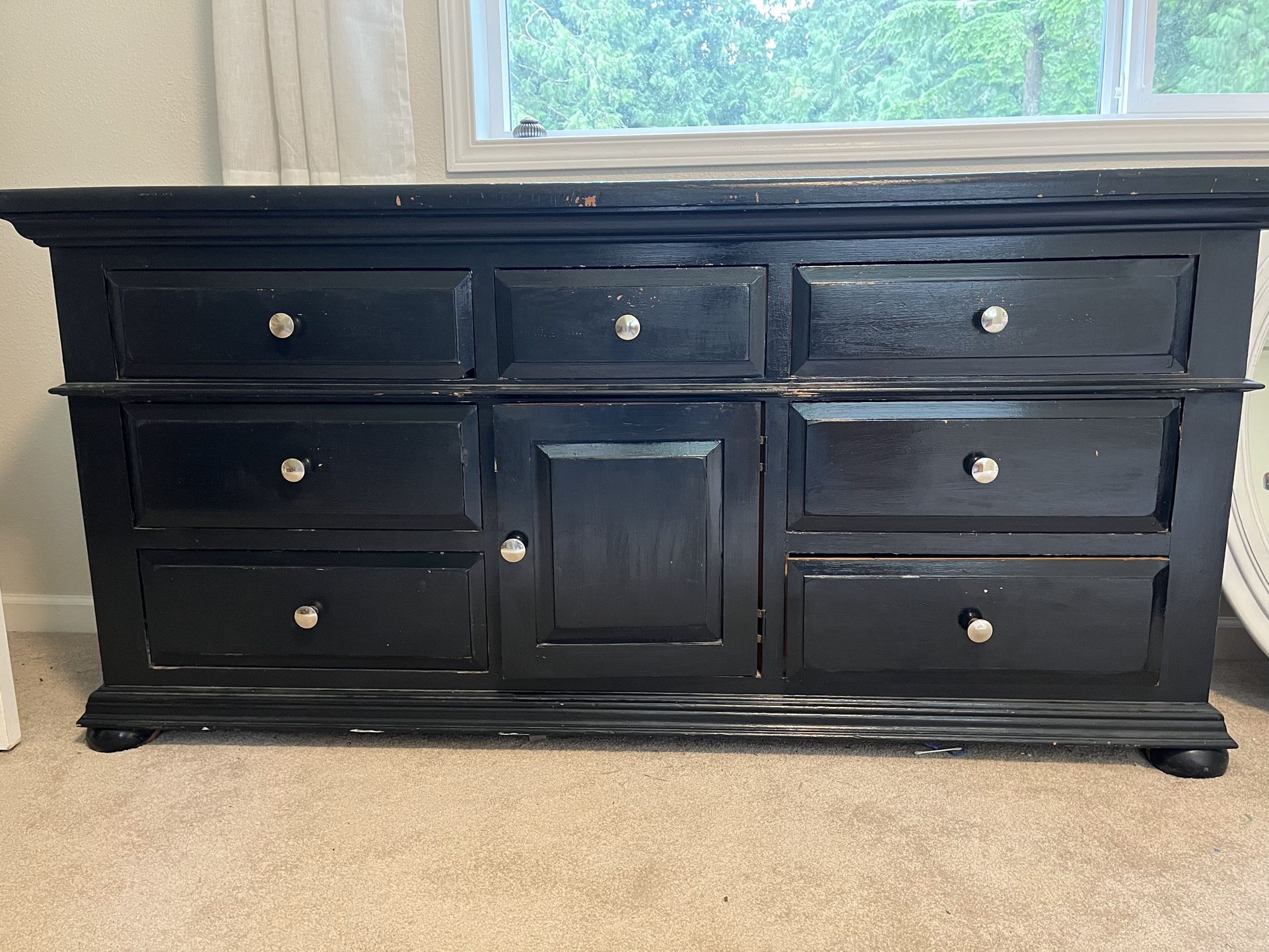 Free Dresser