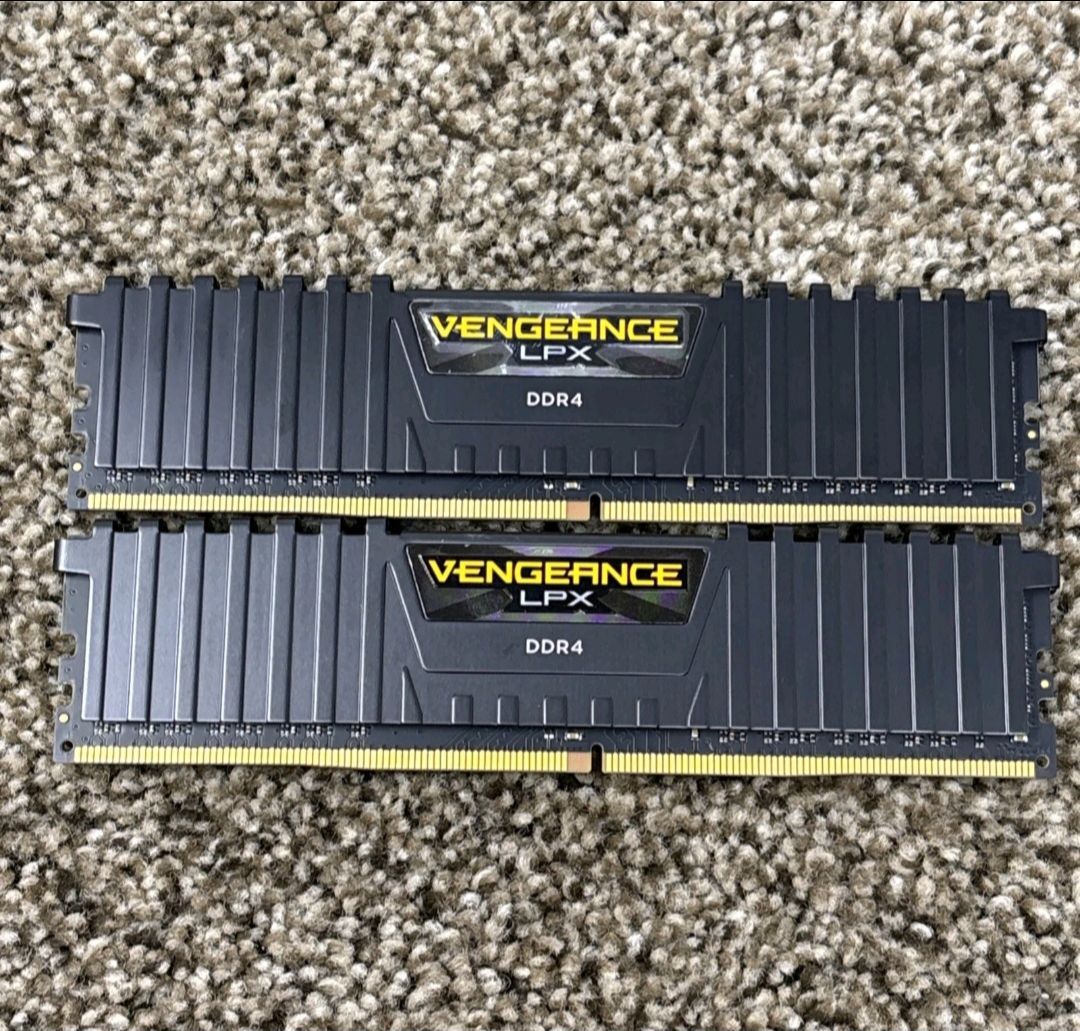Corsair Vengeanc LPX RAM