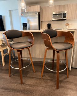 Pair of Modern Walnut Bar Stools – Set of 2