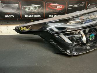 KIA SELTOS 2024-2025 RH HEADLIGHT OEM