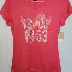 Women Levis T-shirt  Size Large
