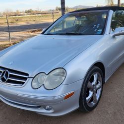 05 Mercedes Benz Clk320