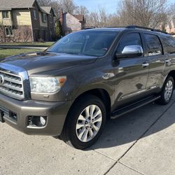 2013 Toyota Sequoia