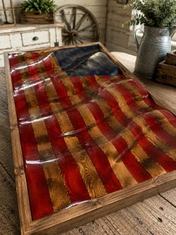 🇺🇸 Handcrafted Wavy Wooden American Flag 🇺🇸