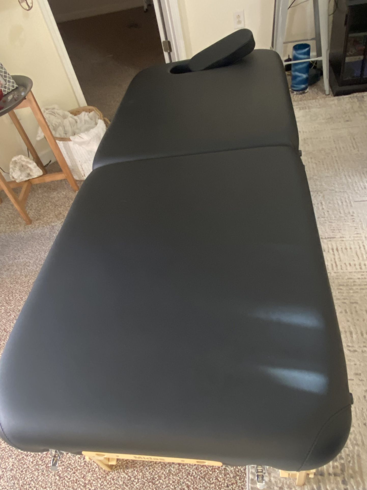 New MT Massage Table