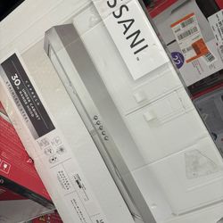 Vissani Caprelo 30 Inch  Under Cabinet Range Good 