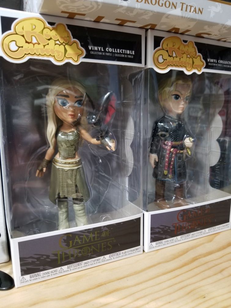 Game of Thrones Daenerys and Beyond of Tarth complete set