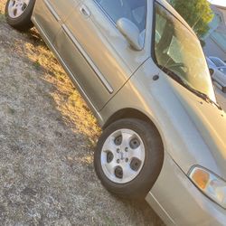 Car Nissan Sentra 2003 GX 4 Dr.