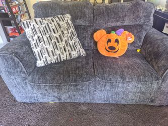 Love seat