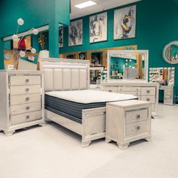 Vail Gray LED Upholstered Panel Bedroom Set.    Financing Options Available 