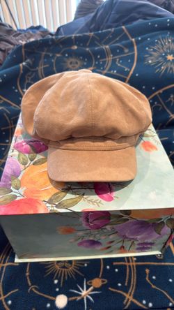 Tan Suede-Look Newsboy Cap / Baker Boy Hat – Vintage Style