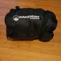 Medium Weight Sleeping Bag with Stuff-sack 