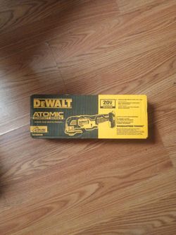 DeWalt Oscillating Multi Tool ( Tool Only)
