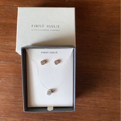 Liz Claiborne  First Issue Clear Necklace And Earings