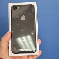 IPHONE 8 128GB UNLOCKED 