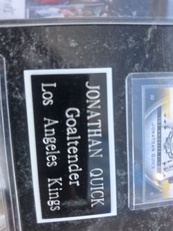 Jonathan Quick LA Kings autographed plaque with cards and photo