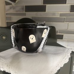 Rae Dunn Measuring Cups 