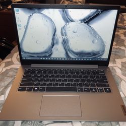 Lenovo ideaPad 1/Reason 5 Studio/Sony Vegas Pro/Virtual DJ/+ charger