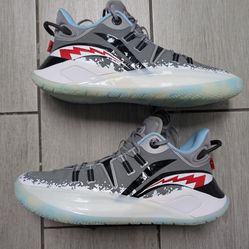 Li-Ning CJ-2 Great White Shark size 12