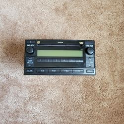 2006 (4th Gen) Toyota 4Runner CD Stereo Radio Receiver 86120-(contact info removed)1⁷
