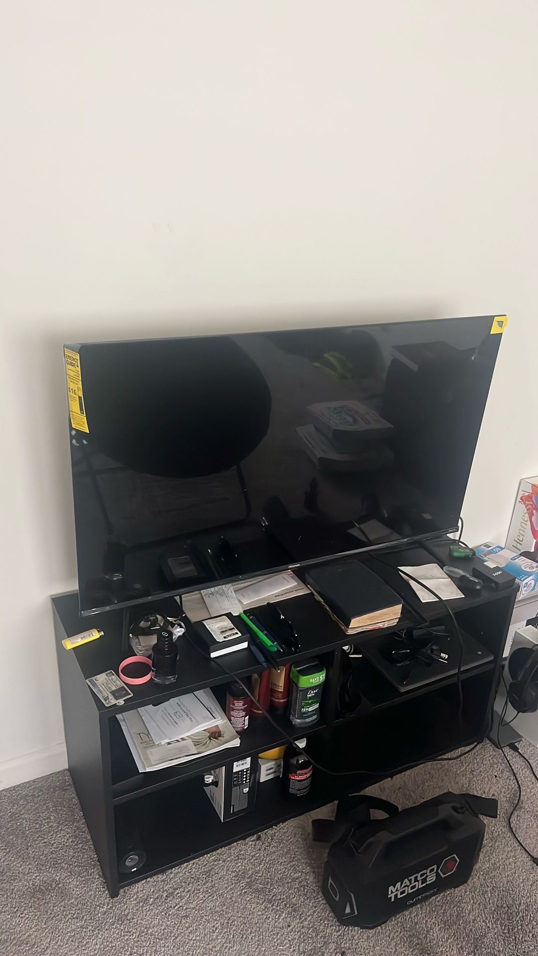 Hisense 43 inch 2K Roku TV