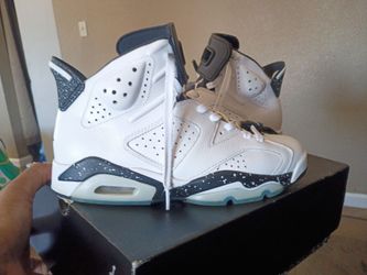 Air Jordan 6 retros black and white
